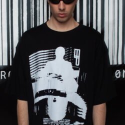 MANIFESTO TEE 1